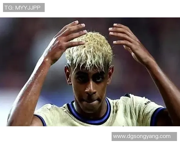 弗里克：亚马尔被换下后不高兴？许多球员都这样